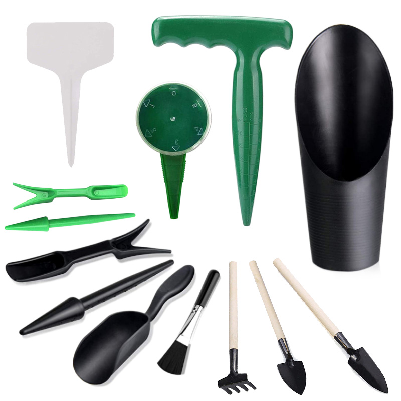 Garden Tiller Mini - Mini Gardening Tool Set Label Board