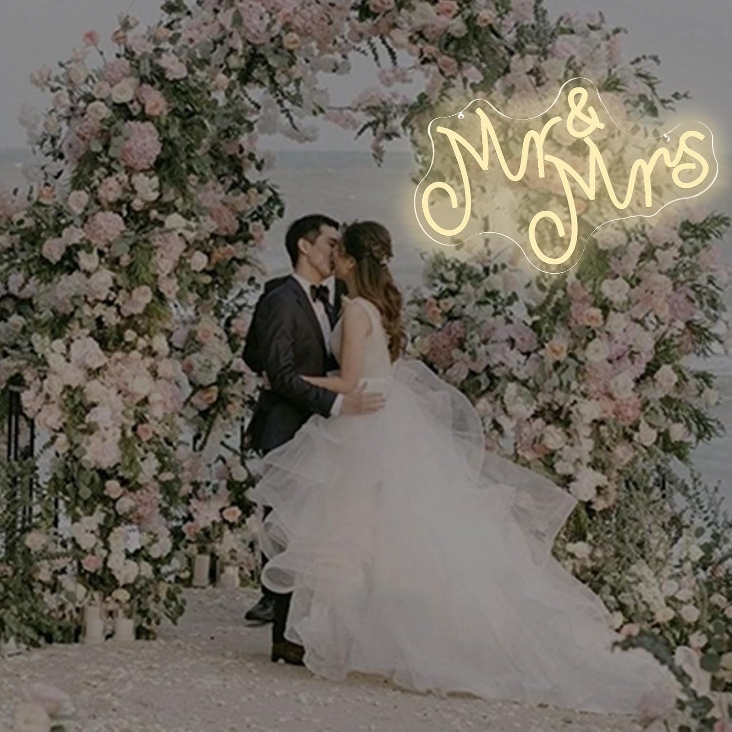 Mr & Mrs LED Neon Sign USB Pow - огляд і ціна Outdoor Power For Wedding